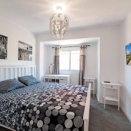Cabanyal Apartment Valencia Bagian luar foto