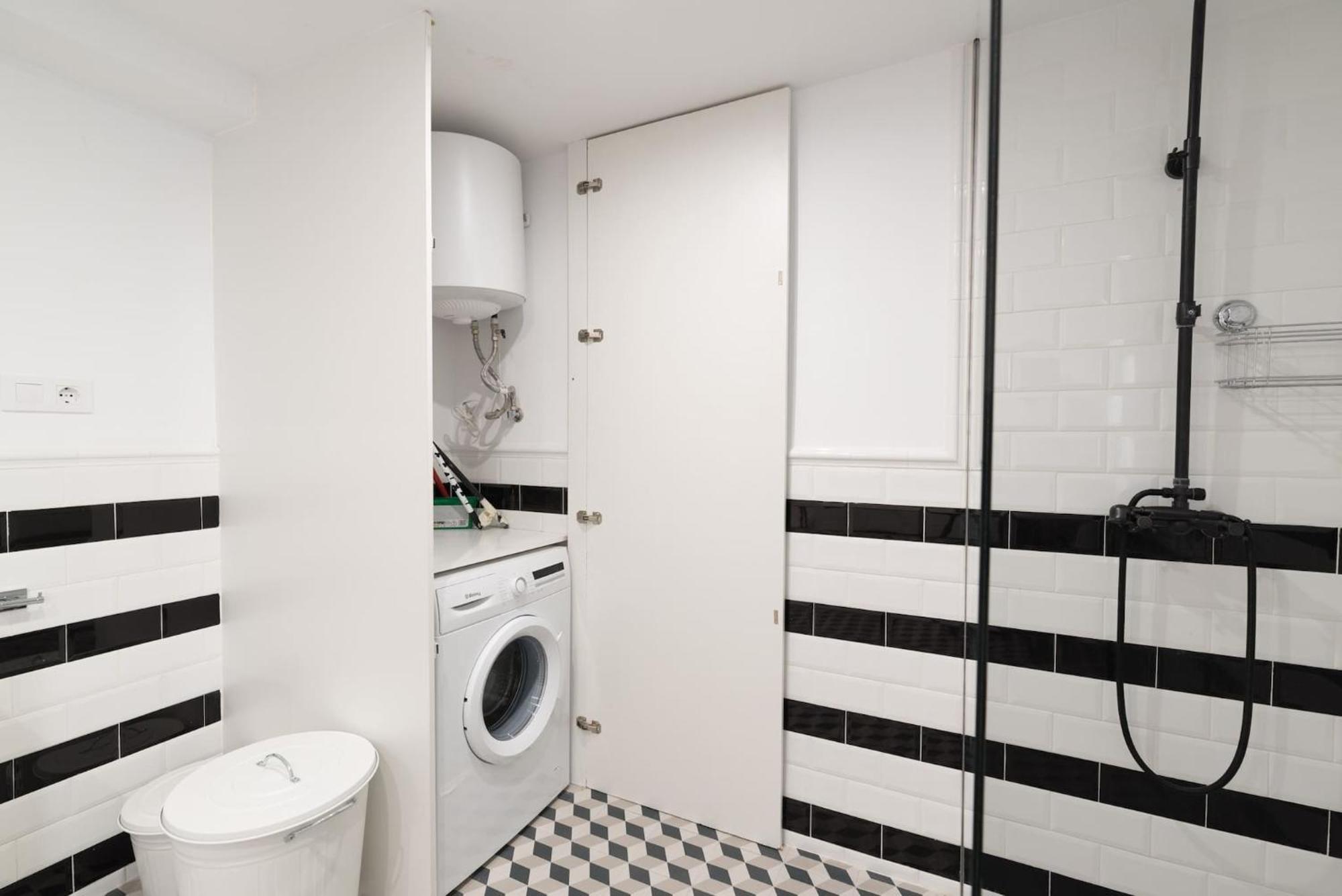 Cabanyal Apartment Valencia Bagian luar foto